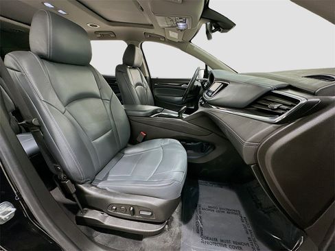 Used 2021 Buick Enclave Premium w/ Sun and Sites Package image 31