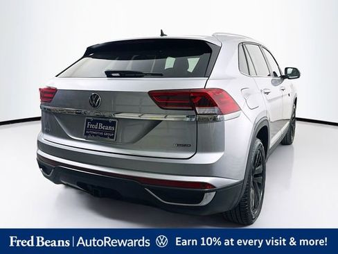 Used 2023 Volkswagen Atlas Cross Sport SE w/ Panoramic Sunroof Package AWD/4WD image 9