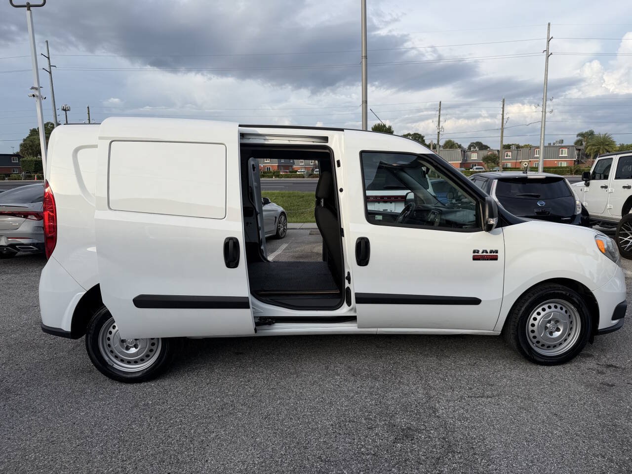 Used 2022 RAM ProMaster City Tradesman FWD image 34