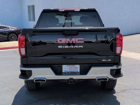 Used 2023 GMC Sierra 1500 SLE AWD/4WD image 4