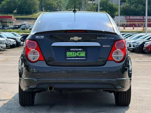 Used 2016 Chevrolet Sonic LTZ w/ Dusk Package FWD image 4