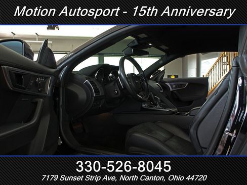 Used 2020 Jaguar F-TYPE Coupe RWD image 16