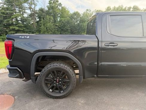 Used 2022 GMC Sierra 1500 Elevation AWD/4WD image 11