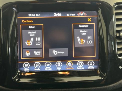 Used 2020 Jeep Compass Limited AWD/4WD image 17