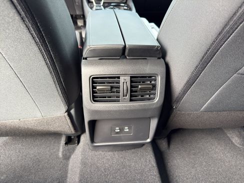 New 2026 Nissan Rogue SV AWD/4WD image 31