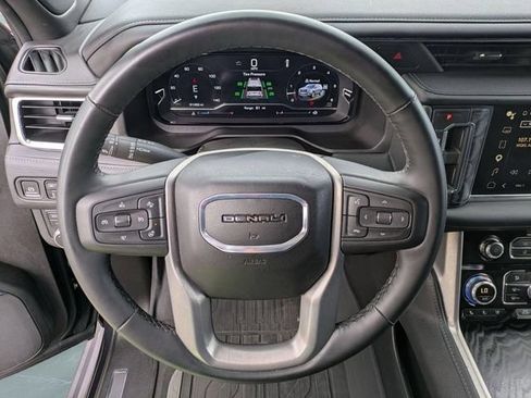 Certified 2024 GMC Yukon Denali AWD/4WD image 17