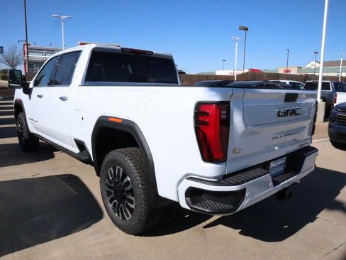 New 2026 GMC Sierra 2500 Denali Ultimate image 25
