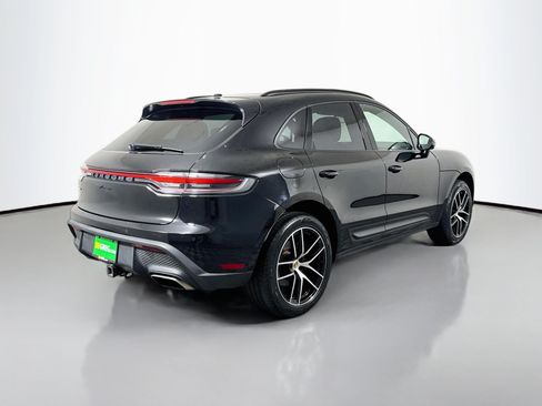 Used 2022 Porsche Macan w/ Premium Package Plus AWD/4WD image 10
