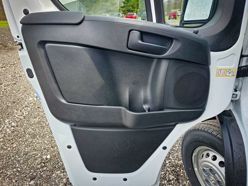 New 2026 RAM ProMaster 1500 w/ Convenience Group FWD image 9
