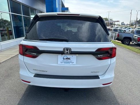 Used 2023 Honda Odyssey Sport image 5