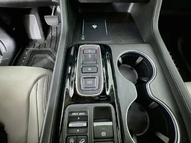 Used 2026 Honda Pilot Touring image 19