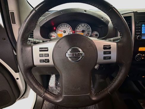 Used 2018 Nissan Frontier PRO-4X w/ Pro-4x Luxury Package AWD/4WD image 16