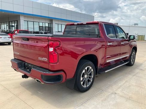 Used 2023 Chevrolet Silverado 1500 High Country w/ Z71 Off-Road Package AWD/4WD image 38