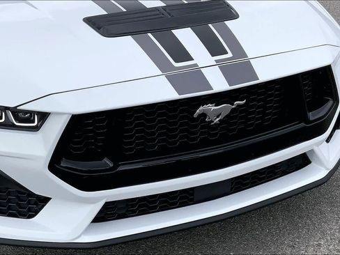 Used 2024 Ford Mustang GT Premium image 29