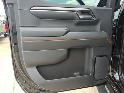 Used 2023 GMC Sierra 1500 AT4 w/ AT4 Premium Package AWD/4WD image 23