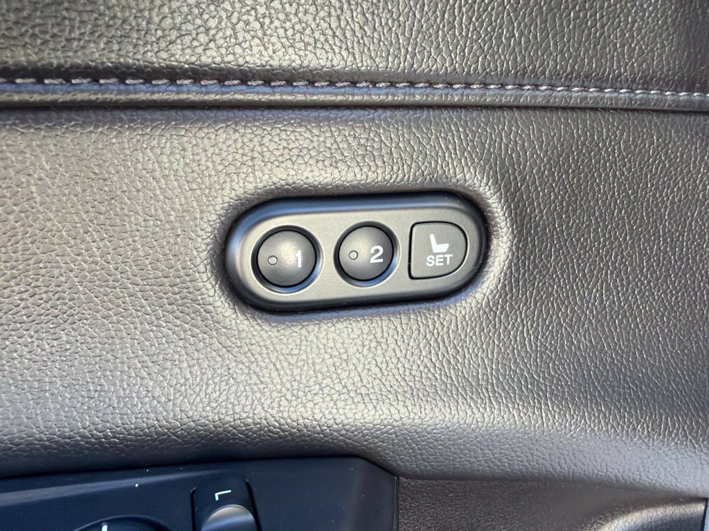 Used 2016 Acura ILX FWD image 5