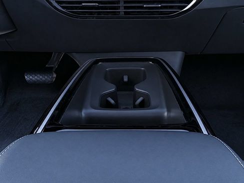 Certified 2023 Volkswagen ID.4 Pro S AWD/4WD image 24