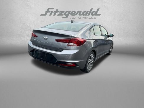 Used 2019 Hyundai Elantra Limited w/ Cargo Package FWD image 8