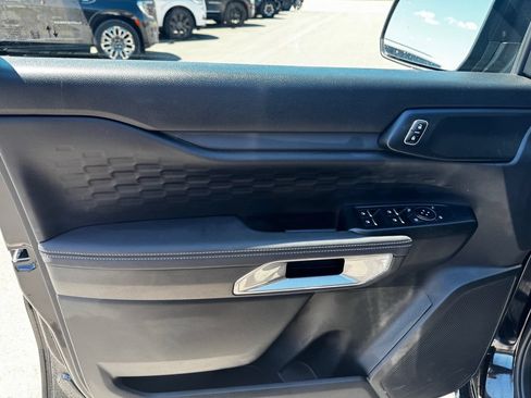 Used 2025 Ford Ranger XLT AWD/4WD image 11