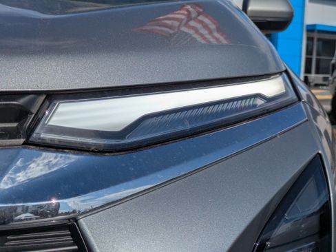 New 2026 Chevrolet Equinox LT w/ Convenience Package II image 28