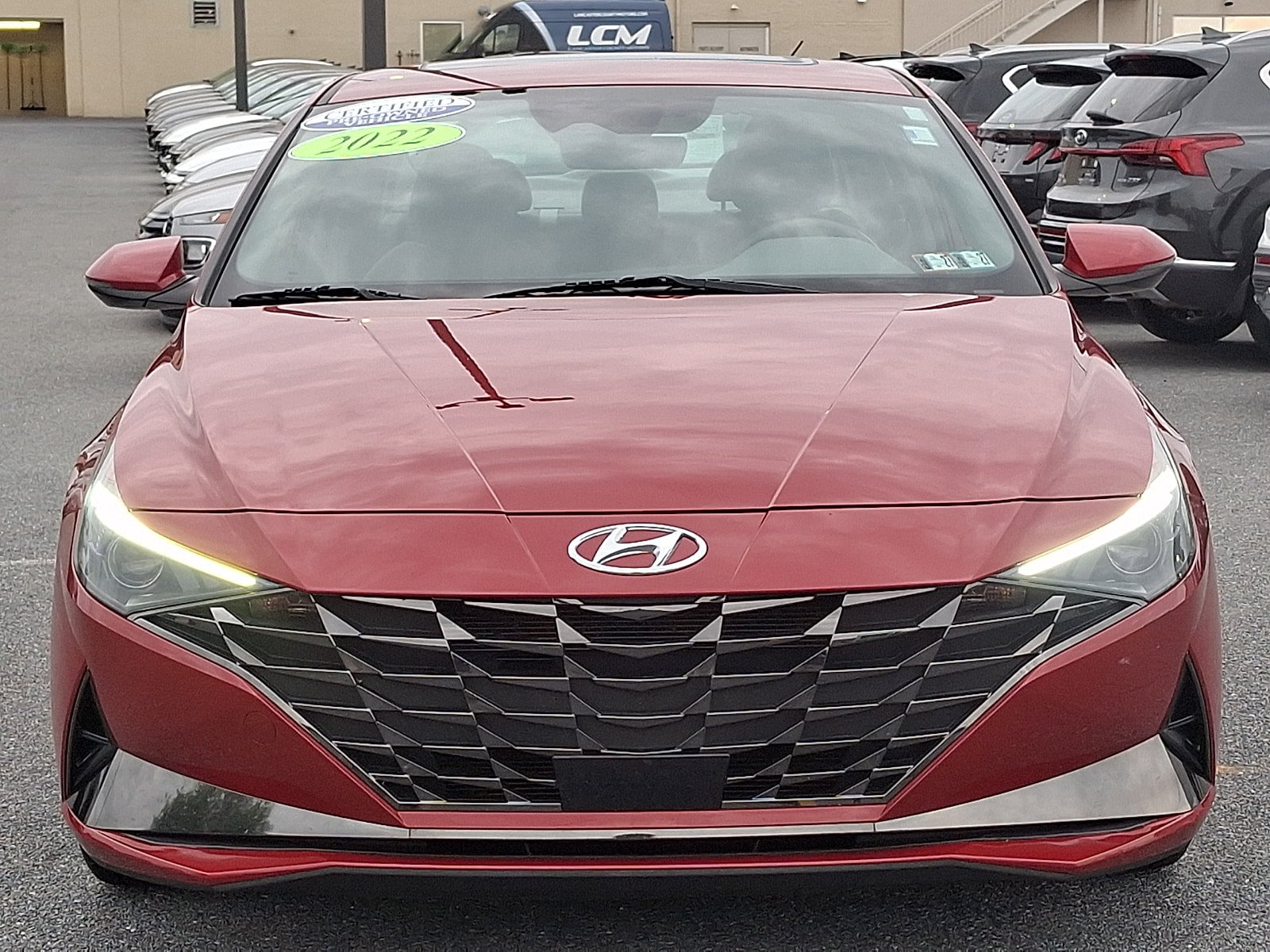Certified 2022 Hyundai Elantra SEL w/ Convenience + Premium Package FWD image 2
