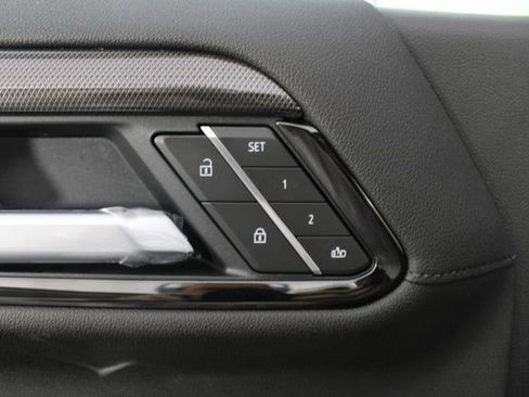 New 2026 GMC Sierra 1500 AT4 image 17