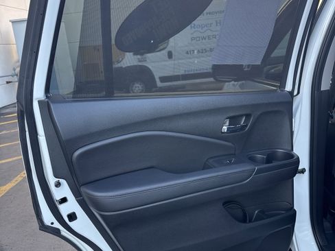 Used 2021 Honda Pilot Elite image 13