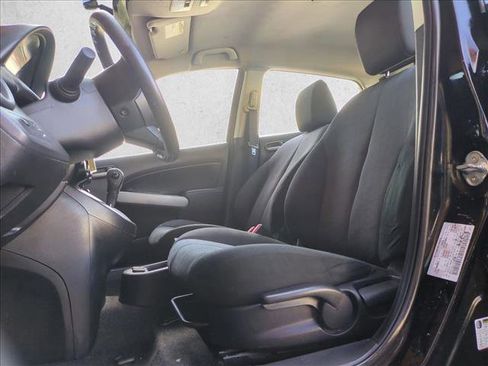 Used 2013 MAZDA MAZDA2 Sport image 14