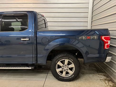 Used 2018 Ford F150 XLT w/ Equipment Group 302A Luxury AWD/4WD image 5