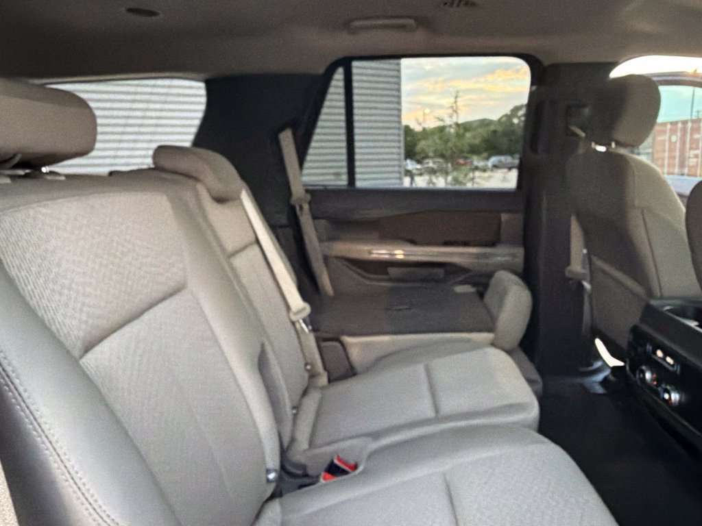 Certified 2020 Ford Expedition XLT w/ Cargo Package RWD image 21