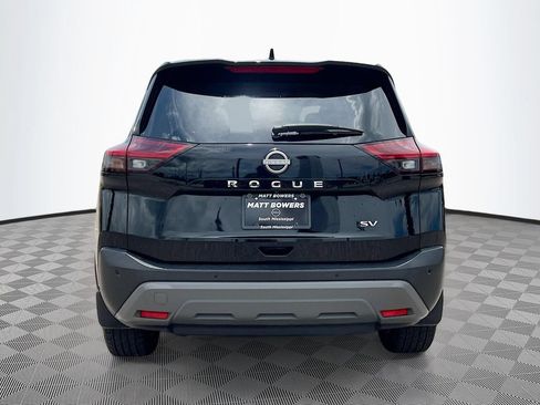 Used 2023 Nissan Rogue SV FWD image 6