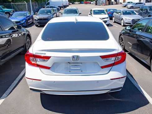 Used 2022 Honda Accord EX-L image 4