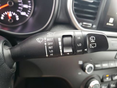 Used 2020 Kia Sportage LX image 26