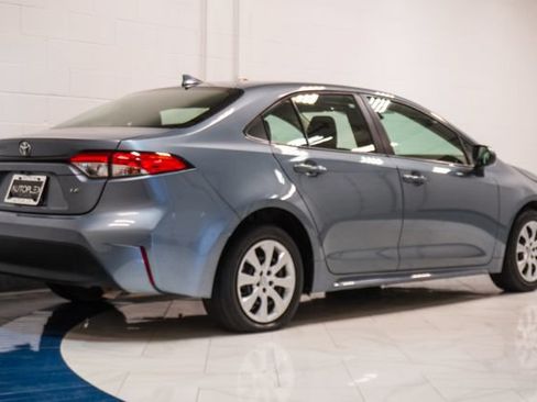 Used 2023 Toyota Corolla LE FWD image 28