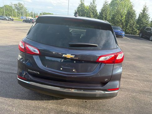 Used 2018 Chevrolet Equinox LT FWD image 4