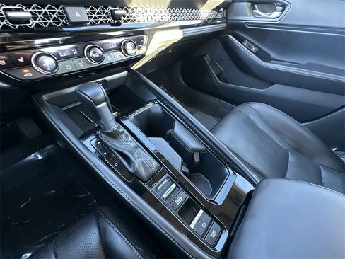 Used 2024 Honda Accord Touring image 28