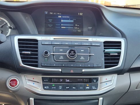 Used 2014 Honda Accord EX image 16