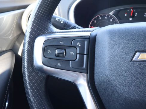 Used 2025 Chevrolet Blazer LT FWD image 26