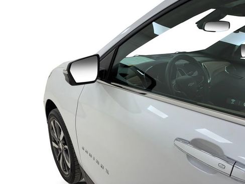 Used 2024 Chevrolet Equinox Premier image 10