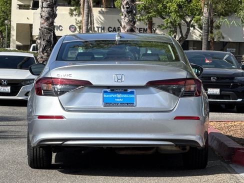 Used 2025 Honda Civic LX image 10