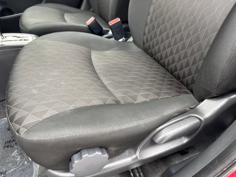Used 2024 Mitsubishi Mirage ES FWD image 33