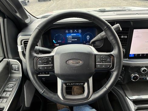 Used 2025 Ford F250 Platinum AWD/4WD image 20