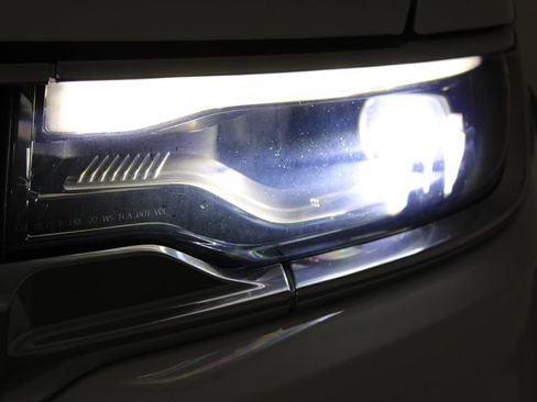 Used 2024 Jeep Wagoneer Series III image 58