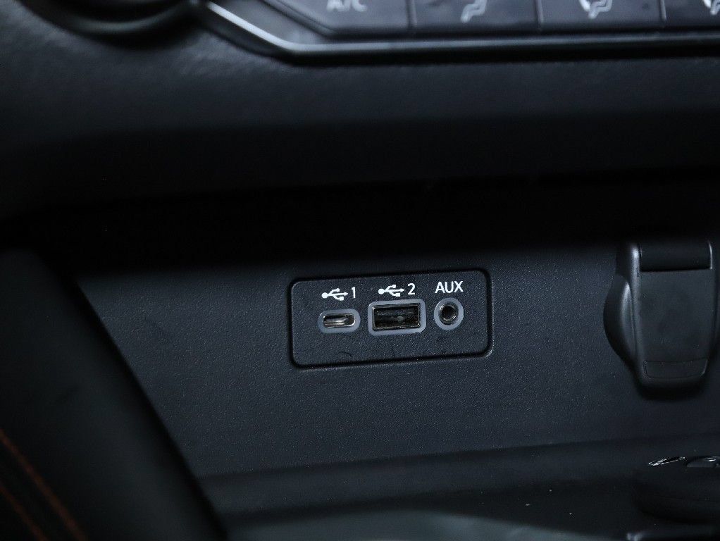 Certified 2025 Nissan Altima 2.5 SR AWD/4WD image 27