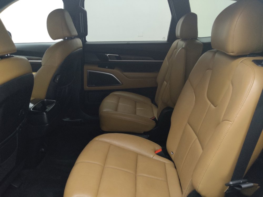 Used 2022 Kia Telluride SX w/ Towing Package FWD image 18