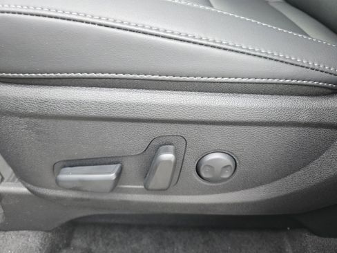 New 2025 Kia Telluride S image 6