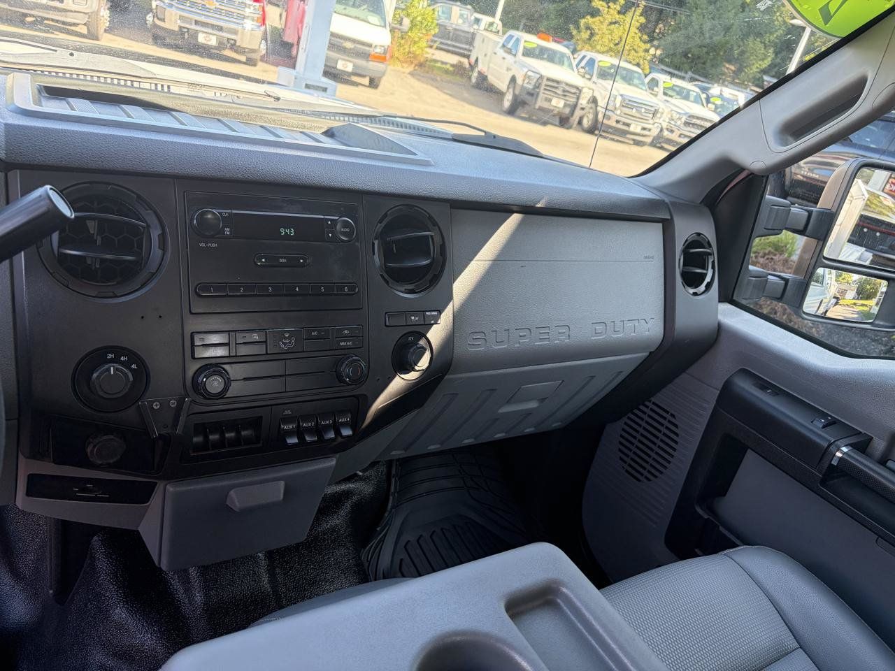 Used 2015 Ford F350 XL AWD/4WD image 26
