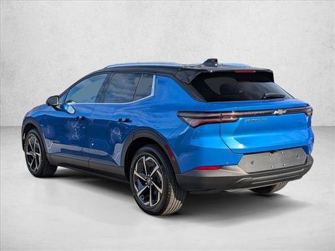 New 2026 Chevrolet Equinox EV LT image 8