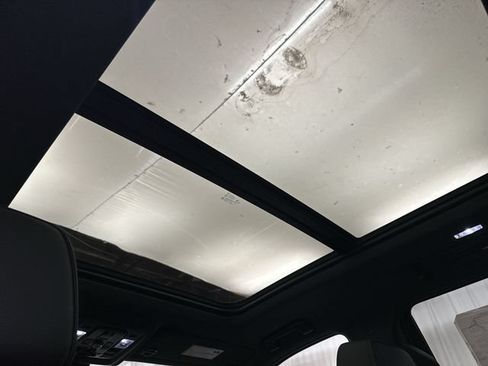 New 2026 Chevrolet Tahoe RST AWD/4WD image 17