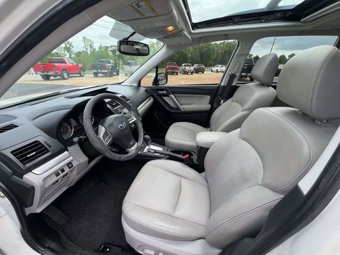 Used 2015 Subaru Forester 2.5i Limited AWD/4WD image 12